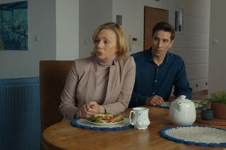 Barwy szczęścia, odcinek 3167. Wanda (Maja Barełkowska), Tomasz (Jakub Sokołowski)