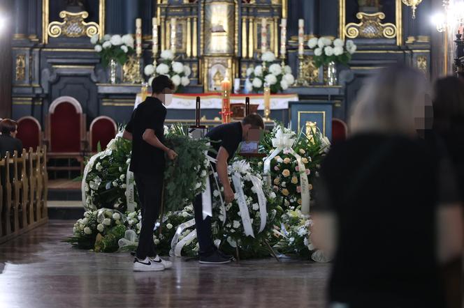 Grób Olka, który zginął w wypadku z synem Sylwii Peretti