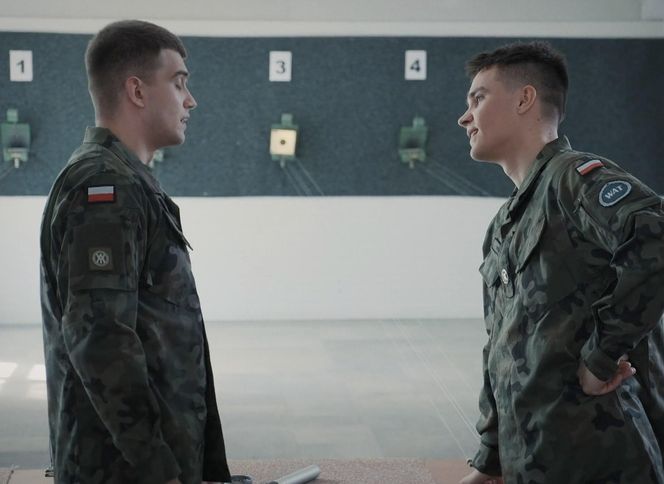 M jak miłość, odcinek 1875: Janek (Jakub Sirko), Mateusz (Rafał Kowalski)