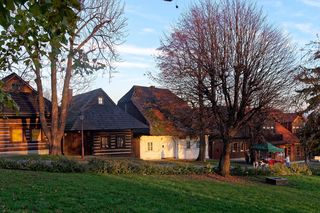 Najlepsze miejsca na letni wypoczynek w Małopolsce według AI. Tak wygląda TOP 10