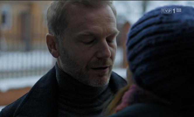 Komisarz Alex 16 odc. 197. Lucyna (Magdalena Walach), Piotr Górski (Krystian Wieczorek)	