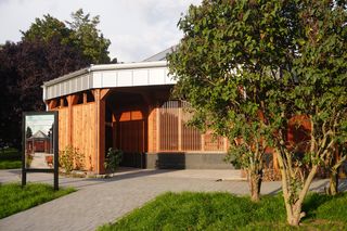 Tężnia solna w Parku im. Dziekońskiej w Białymstoku