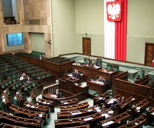 Czy afera Zondacrypto przetasuje sejmowe szeregi? Odpowiedź Polaków zaskakuje