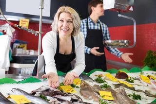 Kupowanie świeżej ryby - jak ocenić świeżość ryby? 5 sprawdzonych rad