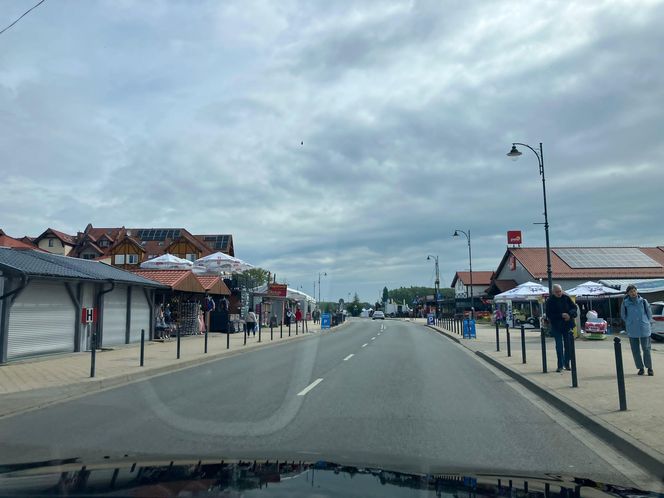 Krynica Morska to popularne miejsce na urlop. Jakie sątu ceny?