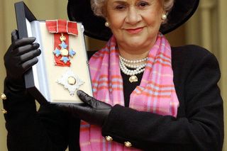 Nie żyje wielka gwiazda. Ukochana aktorka Brytyjczyków była na scenie 60 lat!