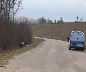 Zabójstwo małżeństwa w Ostródzie. Policyjne poszukiwanie przy poligonie