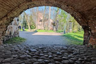 To najpiękniejszy park w Polsce. Warto przywitać tam wiosnę 