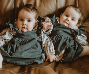 To cud. Bliźniaczki syjamskie rozdzielone. Dzielnie przeszły aż 20 operacji