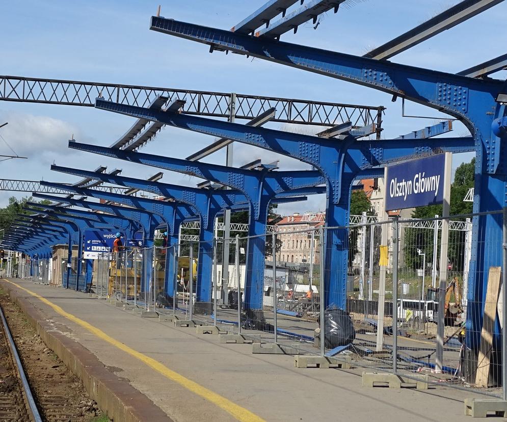 Tak zmienia się stacja PKP Olsztyn Główny. Rośnie konstrukcja nowego peronu, przybywa nowych torów [ZDJĘCIA]