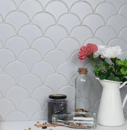 Płytki ceramiczne "rybia łuska"