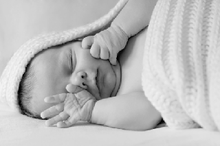 Oczy niemowlaka: jak przemywać oczy niemowlęcia?