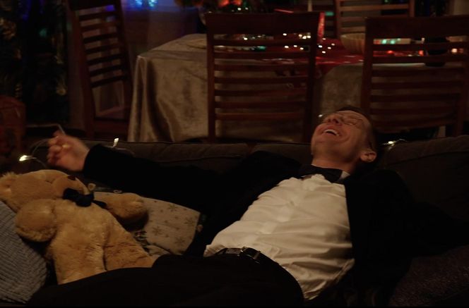 M jak miłość, zabawa sylwestrowa. Piotrek (Marcin Mroczek)