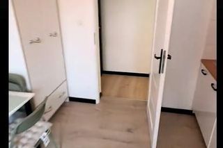 Zrobili pięć mikrokawalerek w jednym mieszkaniu. Urbanistyczny koszmar rodem z Hongkongu