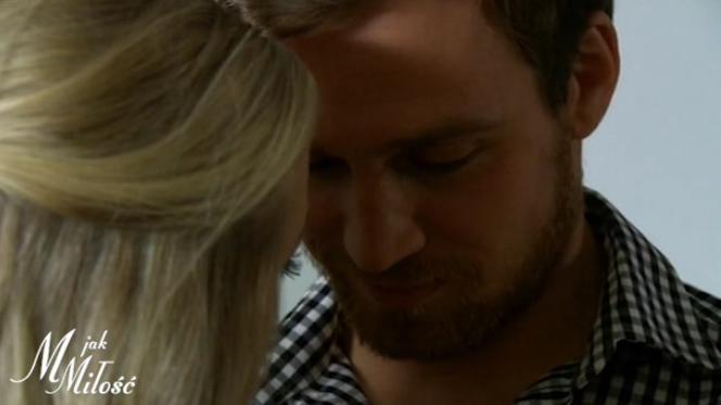 M jak miłość odc. 1188. Joasia (Barbara Kurdej-Szatan), Wojtek (Mateusz Janicki)