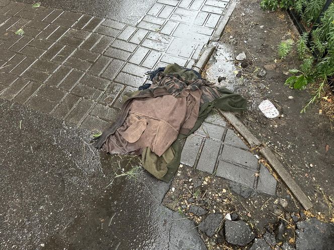 Tragedia na Pradze-Północ. Mężczyzna zginął po upadku z 6. piętra