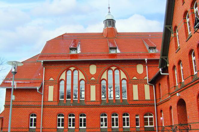 Remont i przebudowa budynku nr 1 w kompleksie edukacyjnym Europejskiego Instytutu Technologicznego, Wrocław, ul. Stabłowicka