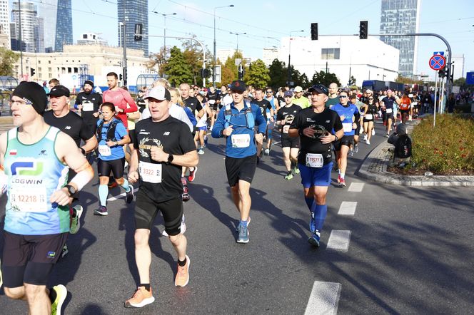 Uczestnicy 46. edycji Nationale-Nederlanden Maratonu Warszawskiego