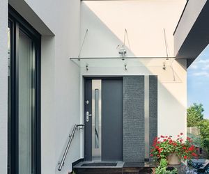 Tak ochronisz dom przed złodziejami. Jak zamontować drzwi antywłamaniowe?