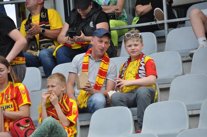 Korona Kielce - Ruch Chorzów. Zdjęcia kibiców na Suzuki Arenie