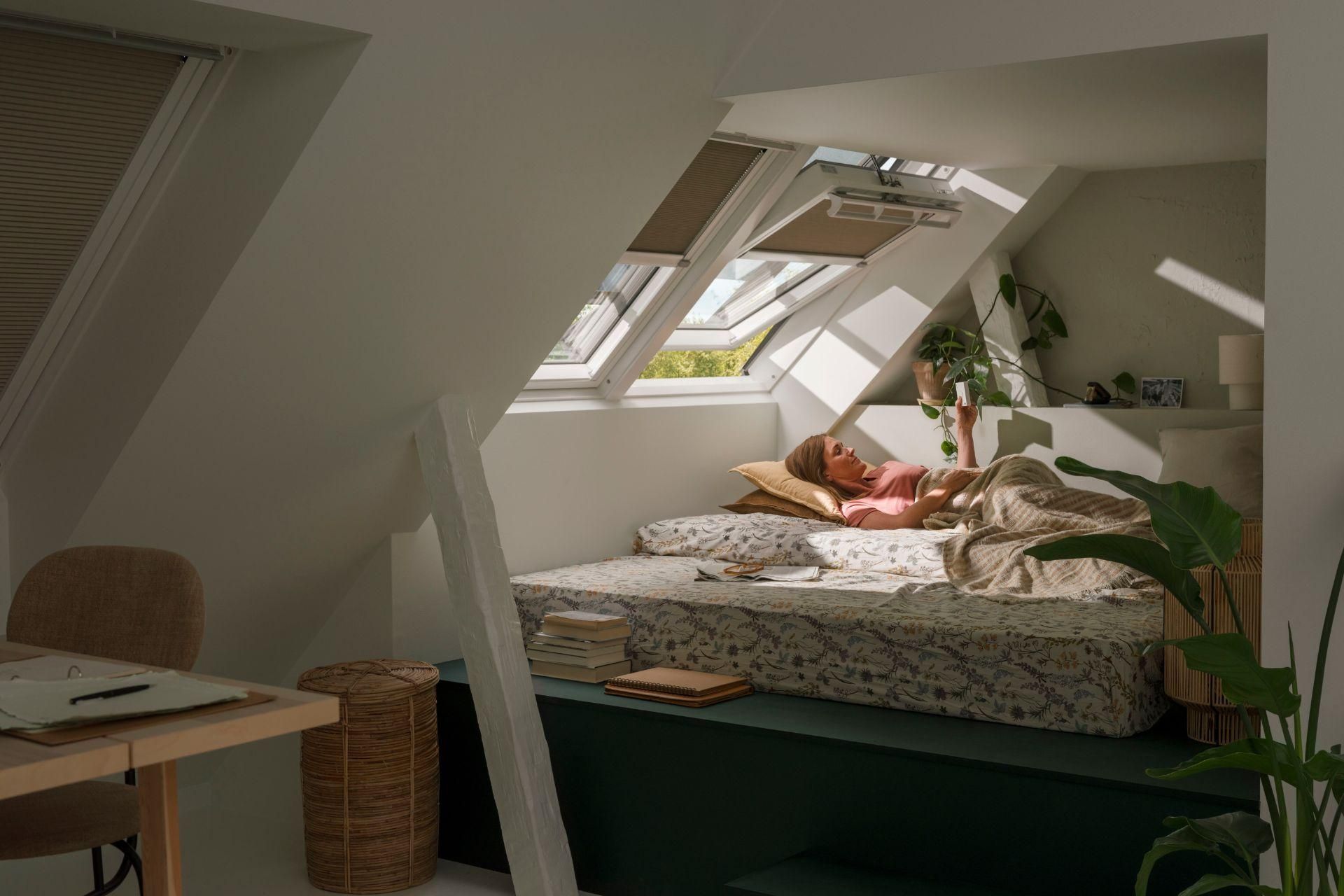 Rolety VELUX do okien dachowych