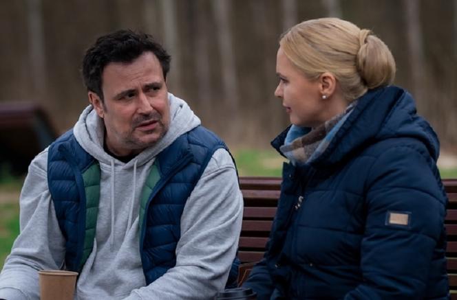 Przyjaciółki 21 sezon odc. 254. Anka (Magdalena Stużyńska), Miłosz Rolewski (Bartosz Opania)