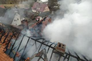 Pożar domu w Karpnikach na Dolnym Śląsku