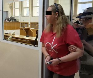 Kamilek z Częstochowy dwa lata temu został zabity w okrutny sposób przez matkę i ojczyma. Oprawcy stanęli dziś przed sądem