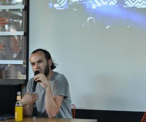 Komin 73 - miejsce pracy projektantów różnych specjalności. O początkach Bridge studio opowiada Michał Piasecki