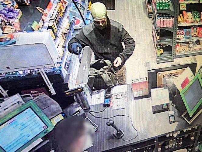24-latek złapany za rozboje na terenie Warszawy i okolic