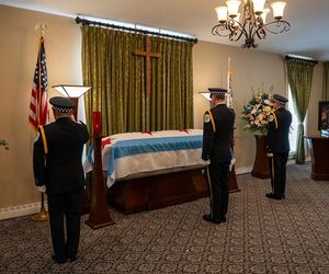 Chicago pożegnało zabitą policjantkę. Są zarzuty dla drugiego bandziora zamieszanego w jej śmierć