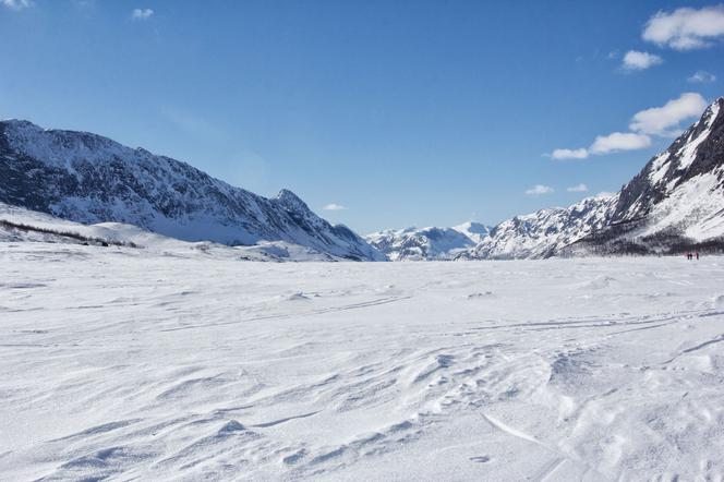 Spacerkiem po lodowcu Svartisen w Norwegii