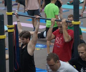 Ponad 300 osób ćwiczyło na SISU Arenie. Za nami ogólnopolski trening kalisteniki! 