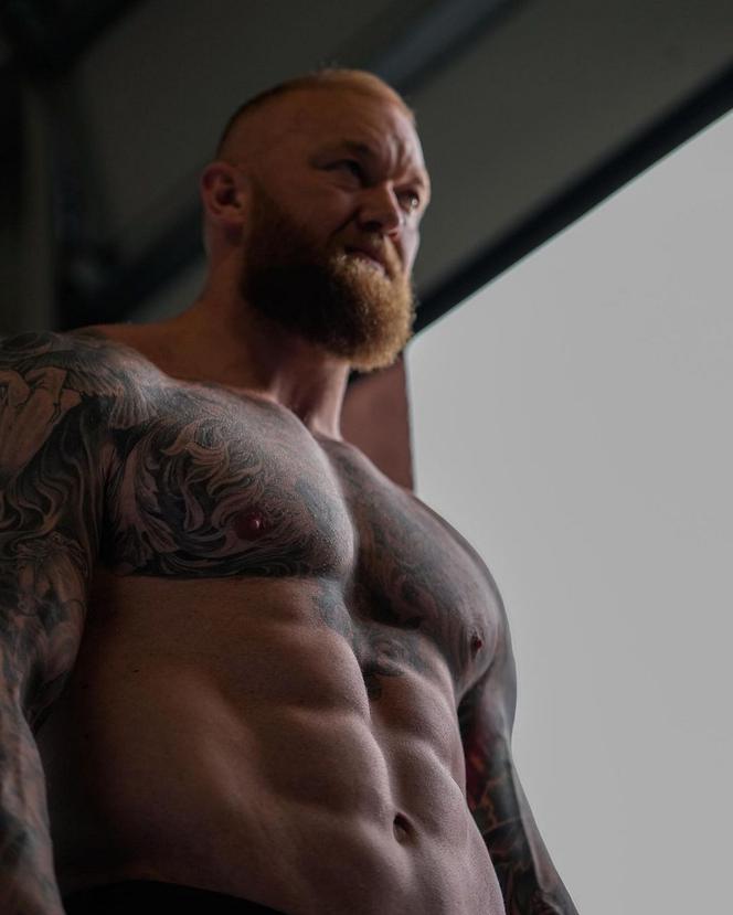 Thor Bjornsson siłacz z filmu Gra o tron