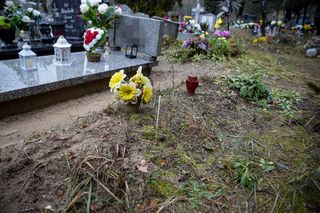 Odcinał martwym kobietom piersi i genitalia. Jego grób ciągle istnieje Niezapomniani [WIDEO]