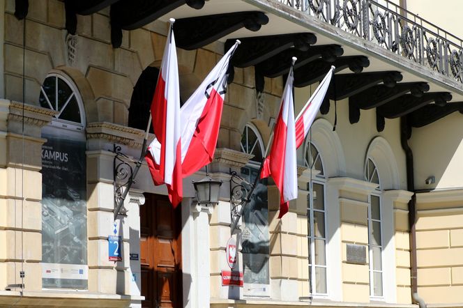 Żałoba narodowa w Warszawie