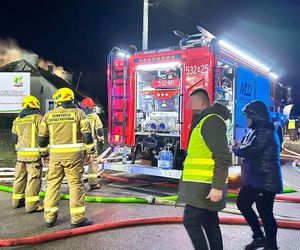 Tragiczny pożar budynku wielorodzinnego. Nie żyje jedna osoba, dwie są poparzone