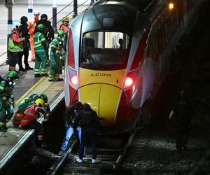 Rzeź w pociągu! Dziewięć osób walczy o życie