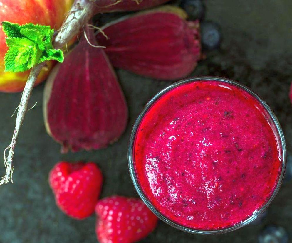 koktajl z malin i buraka