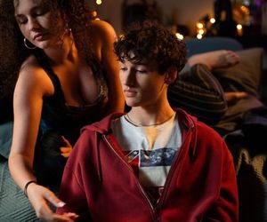 M jak miłość, odcinek 1888. Julita (Sofia Stelmakh), Grzesiek (Borys Wiciński)