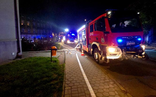 Pożar budynku w centrum Tarnowskich Gór
