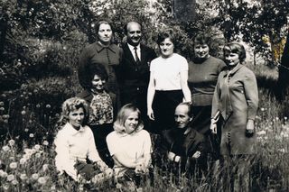 Byliśmy jak dzieci z Bullerbyn- opowiadaja nam absolwenci szkoły w Wielkiej Wsi. Jubileusz 120-lecia