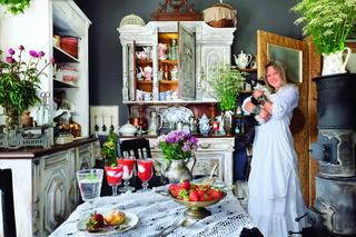 Alicja w krainie skarbów – w wizytą w niebanalnej kuchni urządzonej z barokowym przepychem  