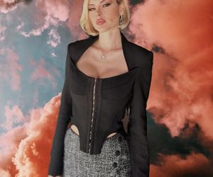 Kibice zakochani w prowadzącej studio Ligi Mistrzów