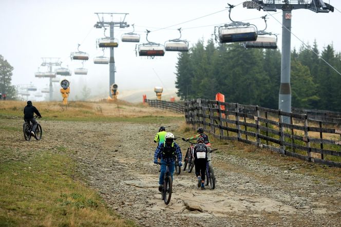 V Dzień Pasterski na Hali Skrzyczeńskiej w Szczyrku