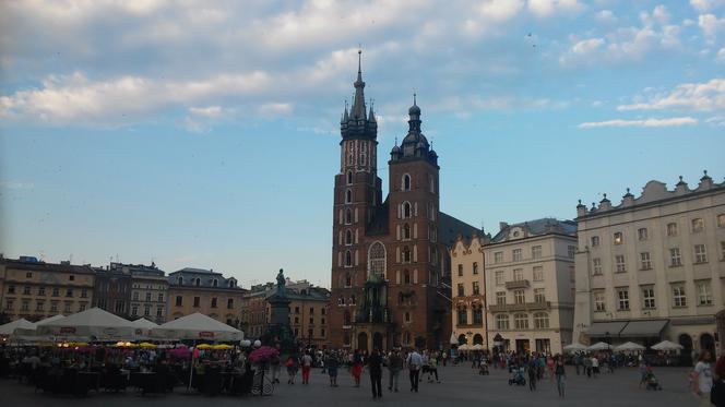 Ile kosztuje życie w Krakowie? Te wyliczenia mogą zaskakiwać [AUDIO]