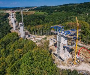 Powstaje najwyższa estakada w Polsce, będzie miała 80 metrów wysokości