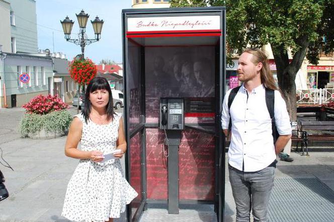 Historyczna budka telefoniczna w Chełmie
