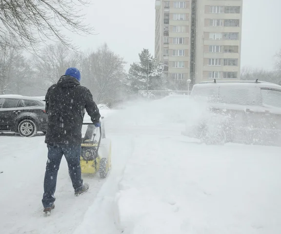 Kiedy spadnie pierwszy śnieg? Najnowsze prognozy!