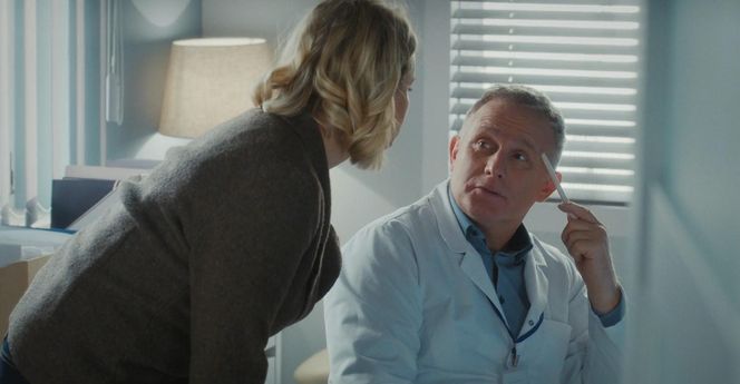 M jak miłość odc. 1854. Judyta Kosowska (Paulina Chruściel), Artur Rogowski (Robert Moskwa)